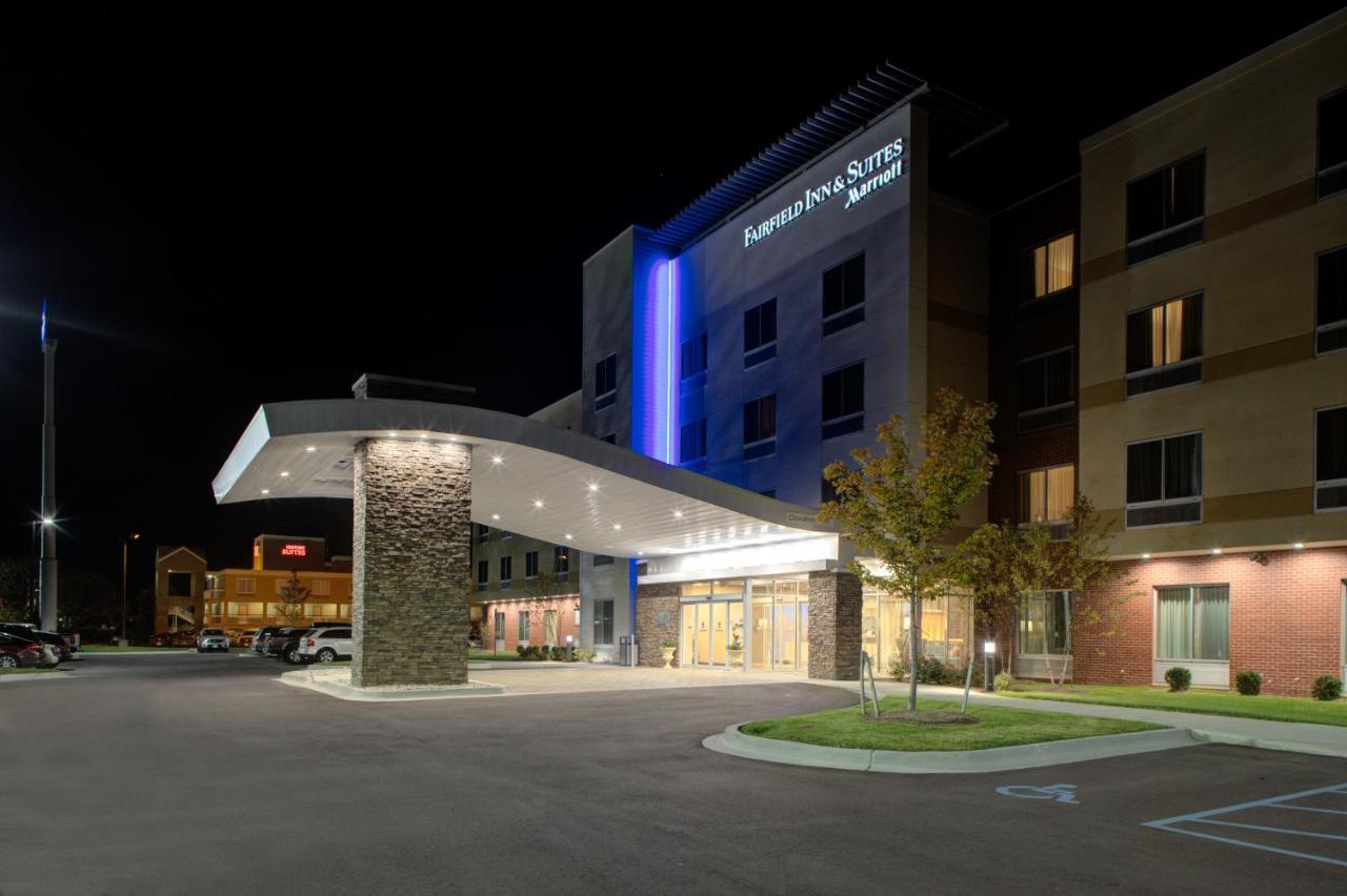 Fairfield Inn & Suites By Marriott Detroit Canton Exterior foto